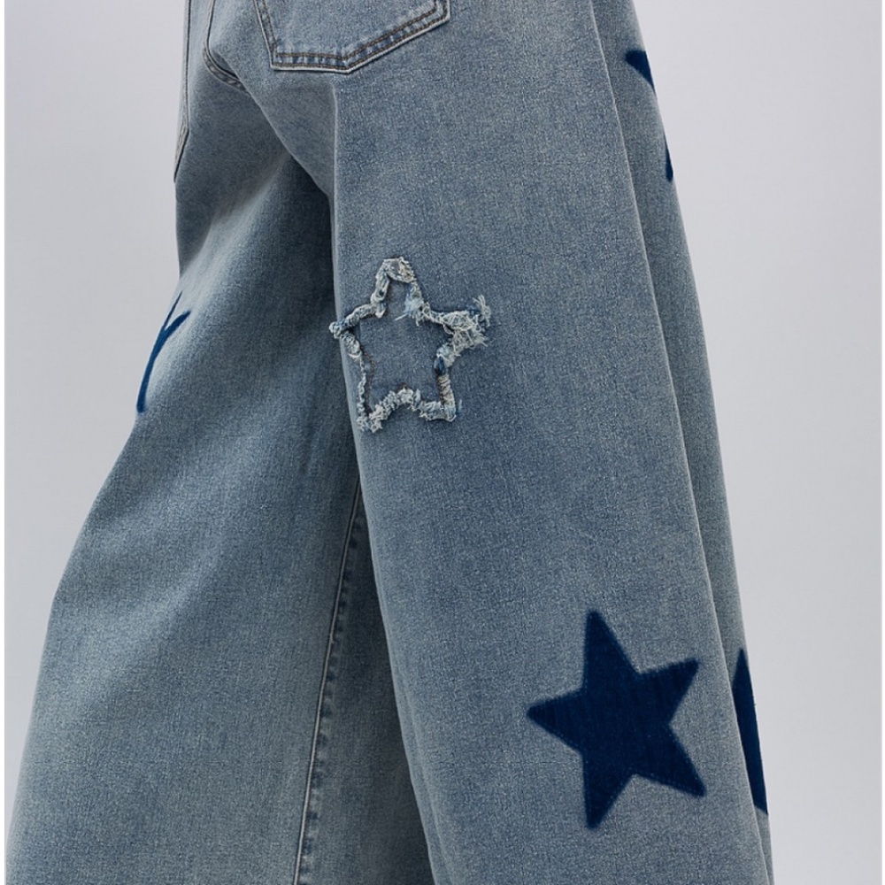 💲BLUE VELVET “ LYNN “ BLUE VELVET DENIM PANTS WITH STAR PATCH DETAIL 63A - Picture 4 of 4